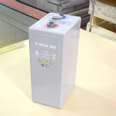 Batería tubular de Opzv de la larga vida de la alta capacidad de la batería 2V 300ah 1500ah del electrólito del gel
